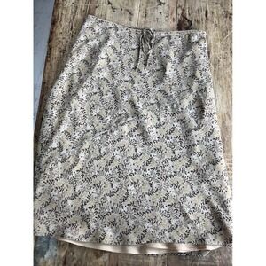 Old Navy Y2K‎ Knee Length Skirt Tan Florals Size M Size 4